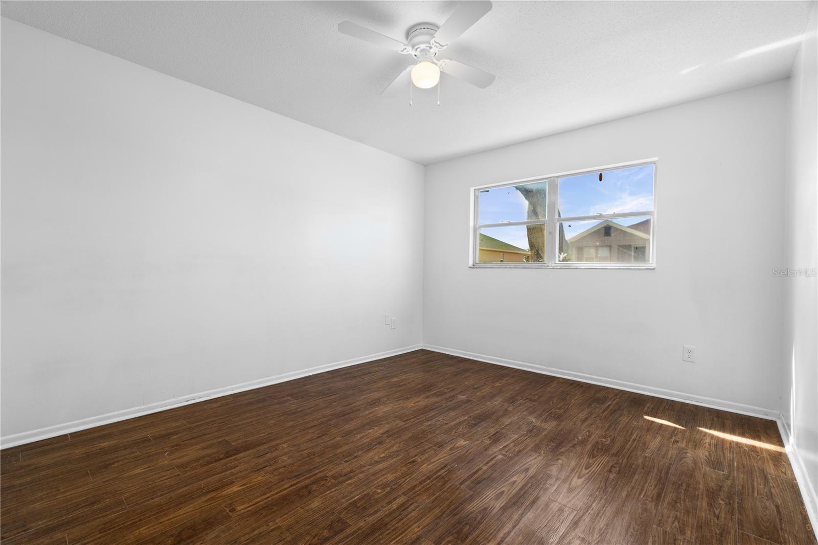 Image 18 of 34 For 2814 20th Avenue Drive W