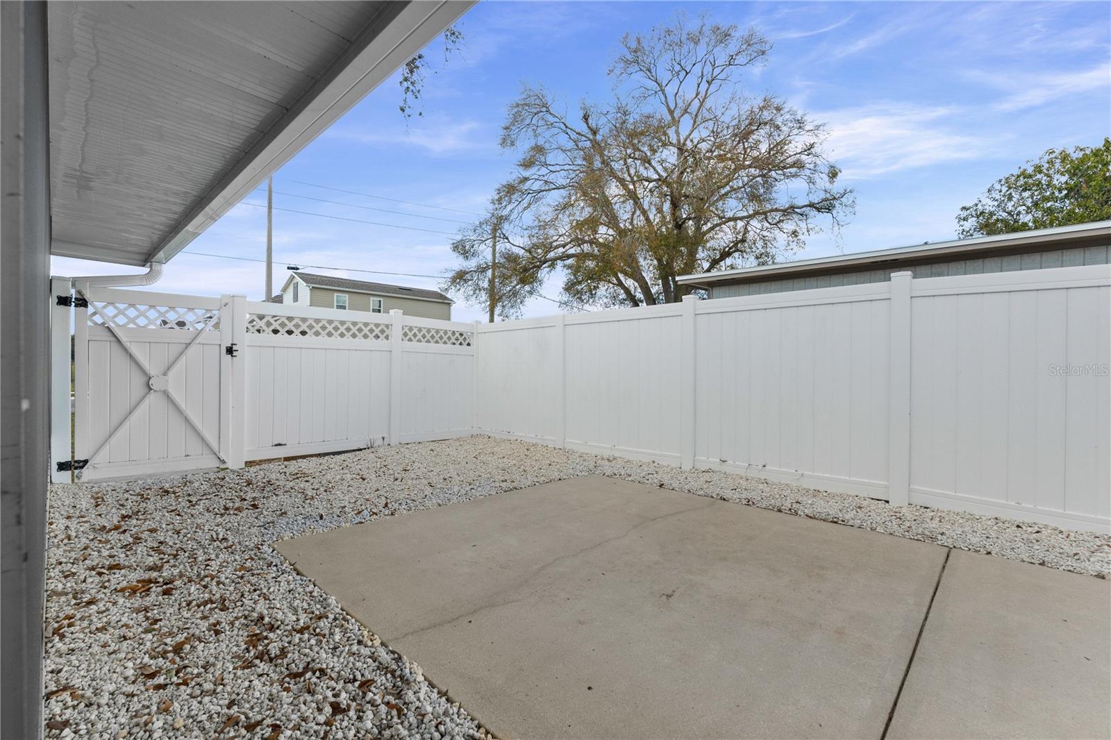 Image 28 of 34 For 2814 20th Avenue Drive W