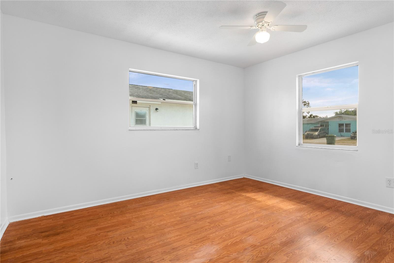 Image 6 of 34 For 2814 20th Avenue Drive W