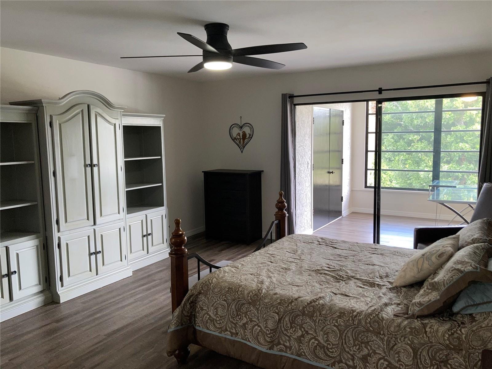 Image 17 of 32 For 619 Spring Lakes Boulevard