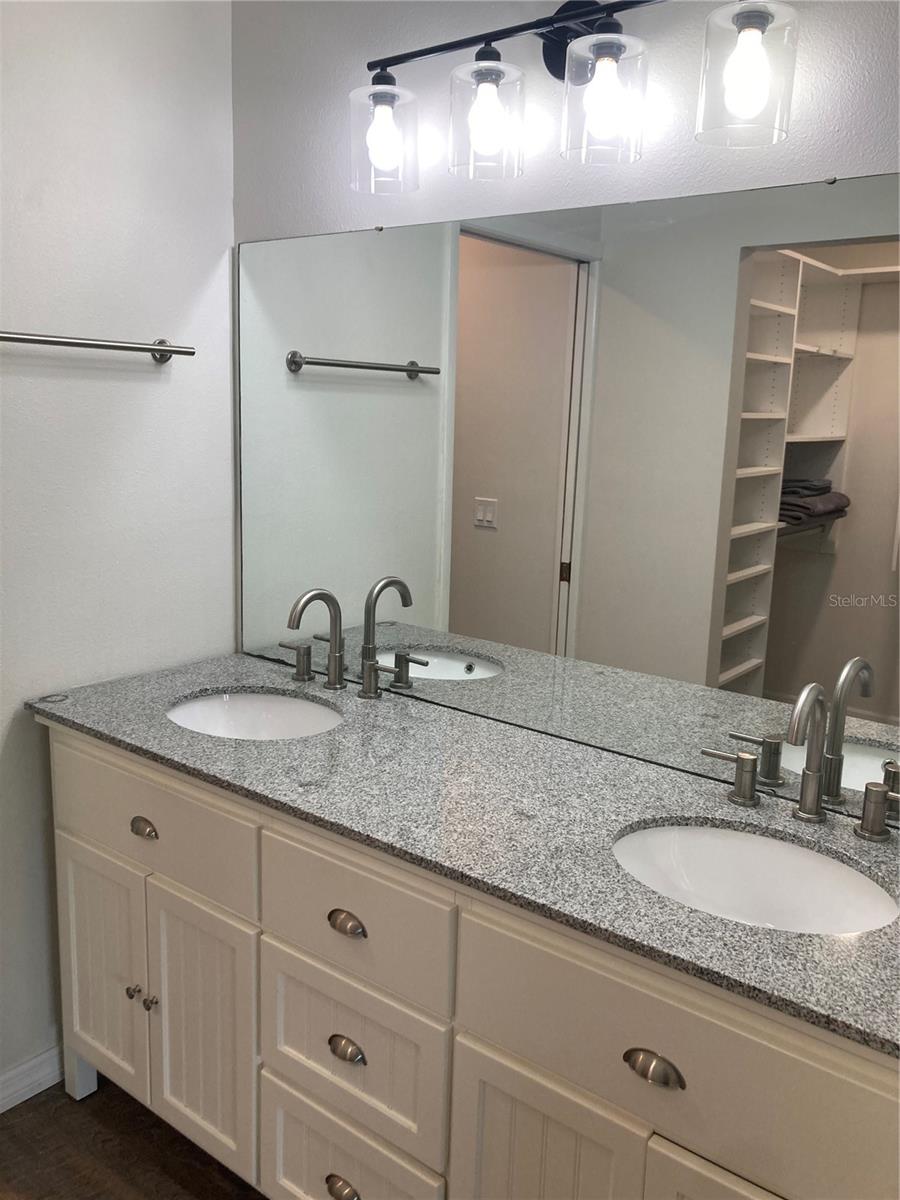 Image 19 of 32 For 619 Spring Lakes Boulevard