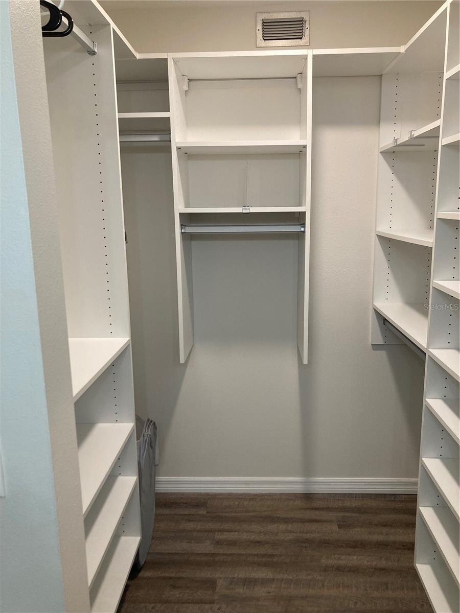 Image 22 of 32 For 619 Spring Lakes Boulevard