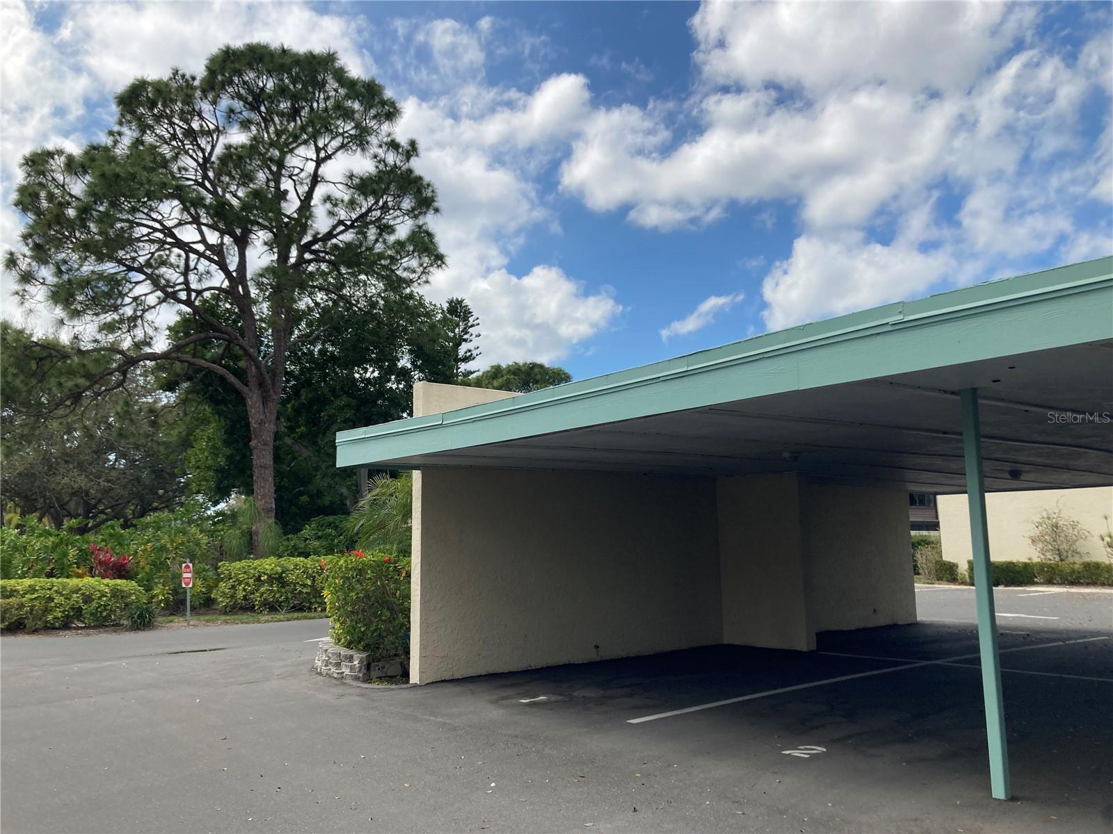 Image 29 of 32 For 619 Spring Lakes Boulevard