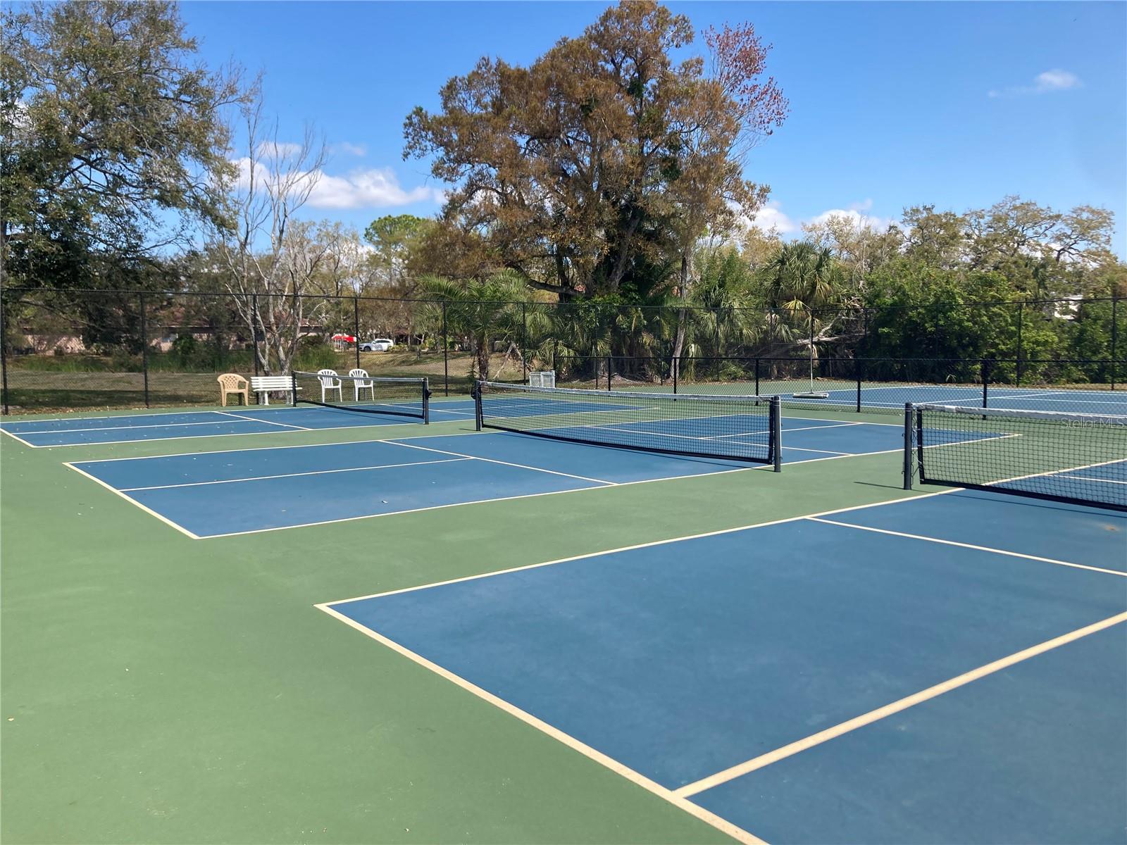 Image 30 of 32 For 619 Spring Lakes Boulevard