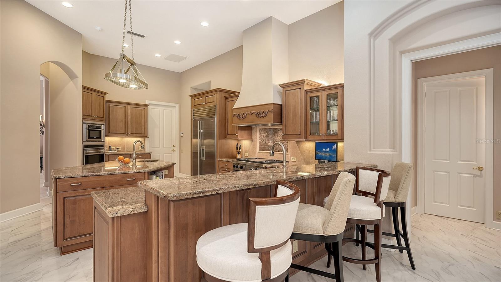 Image 14 of 79 For 6903 Winners Circle