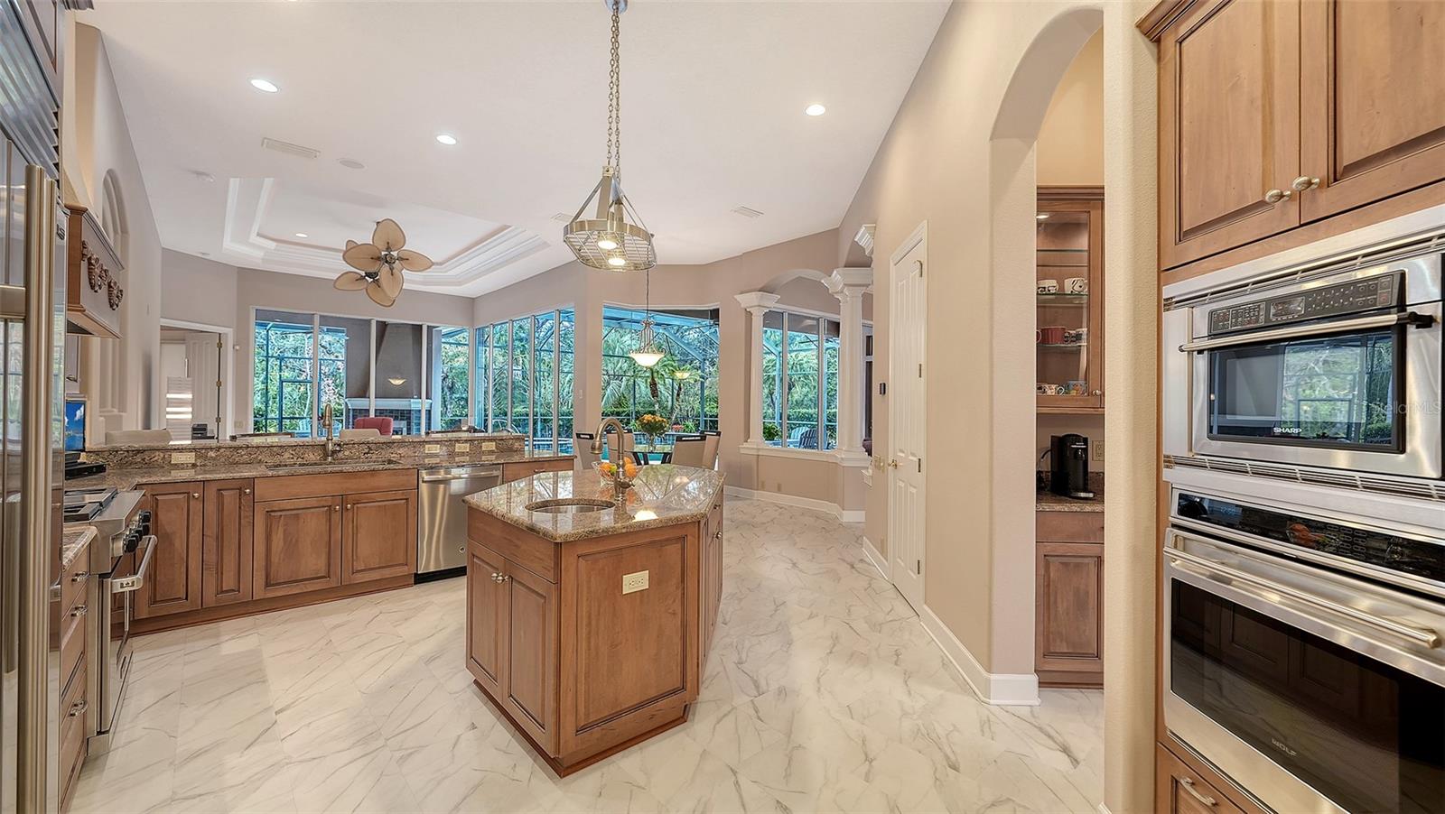 Image 17 of 79 For 6903 Winners Circle