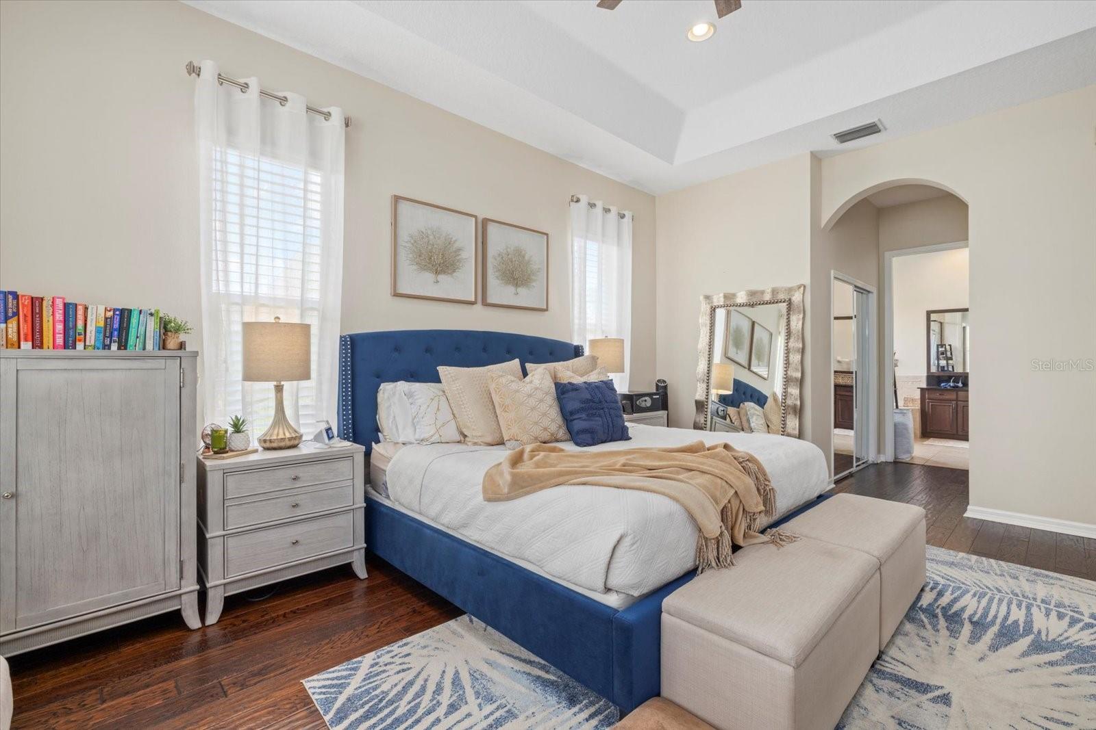 Image 21 of 53 For 6907 47th Court E