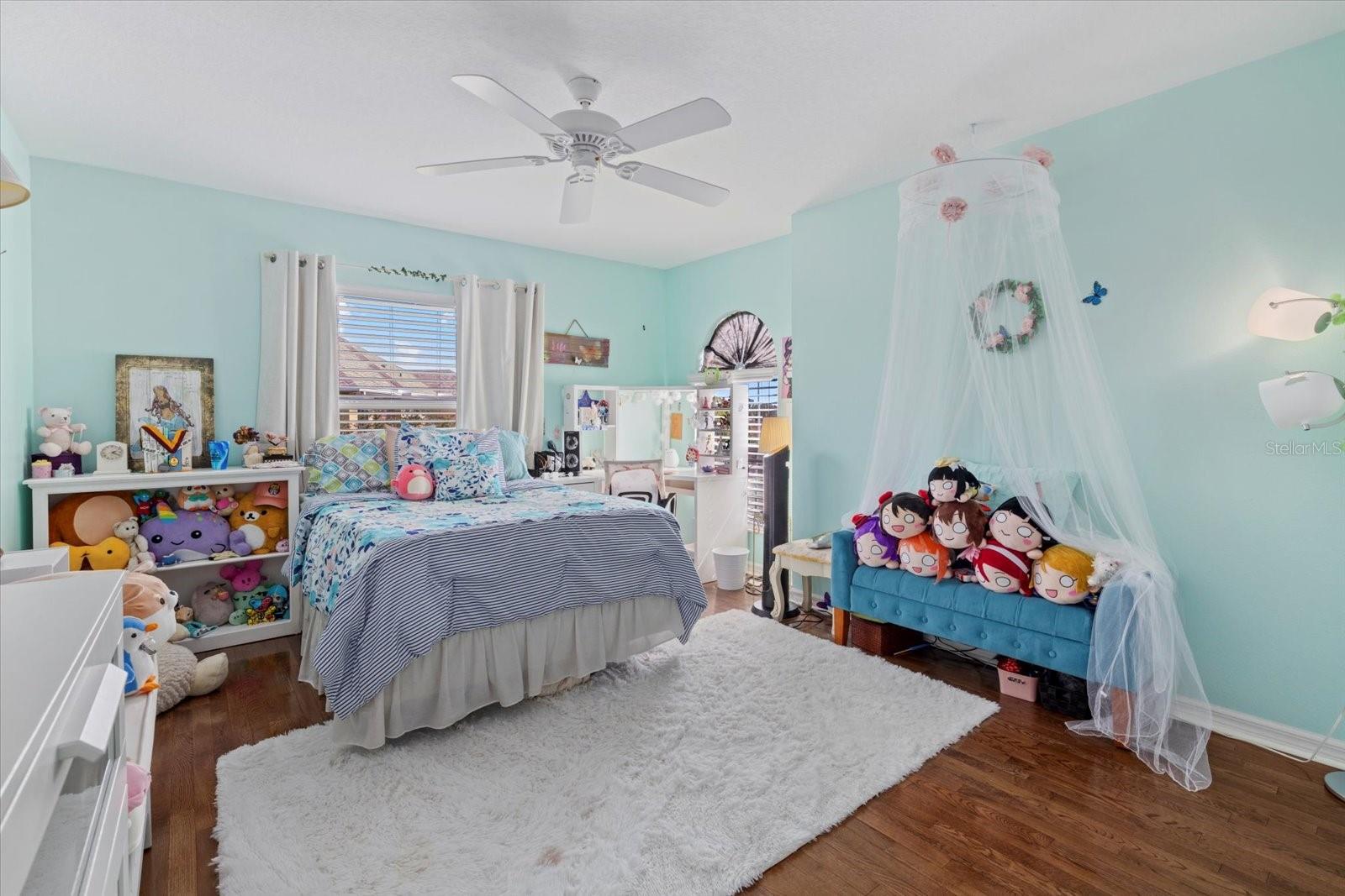 Image 30 of 53 For 6907 47th Court E