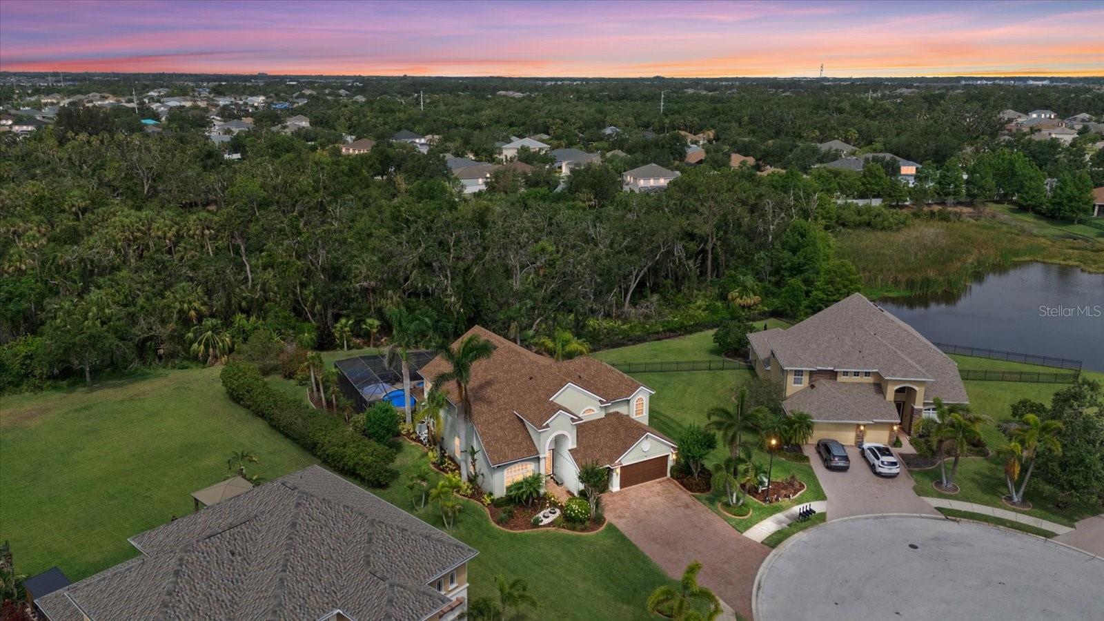 Image 46 of 53 For 6907 47th Court E