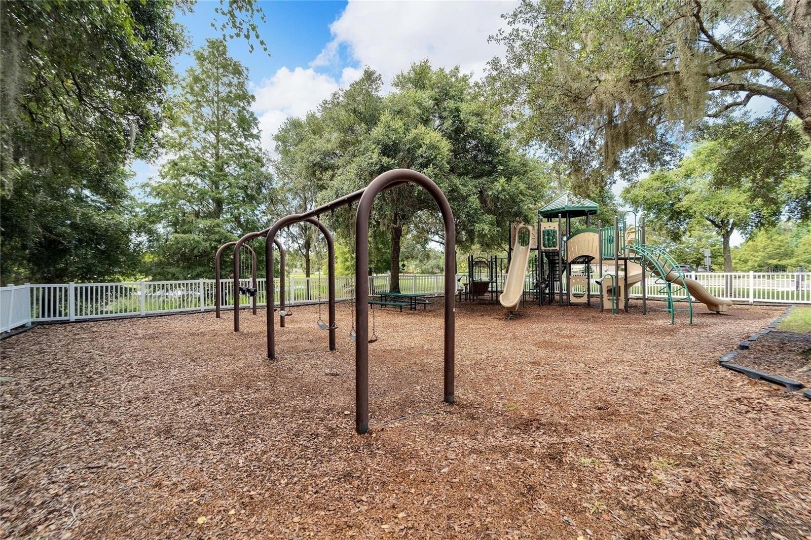 Image 50 of 53 For 6907 47th Court E