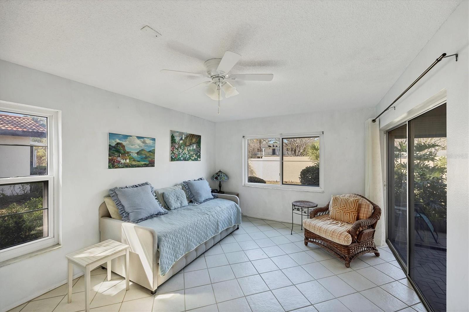 Image 10 of 29 For 3416 Montilla Court 8405