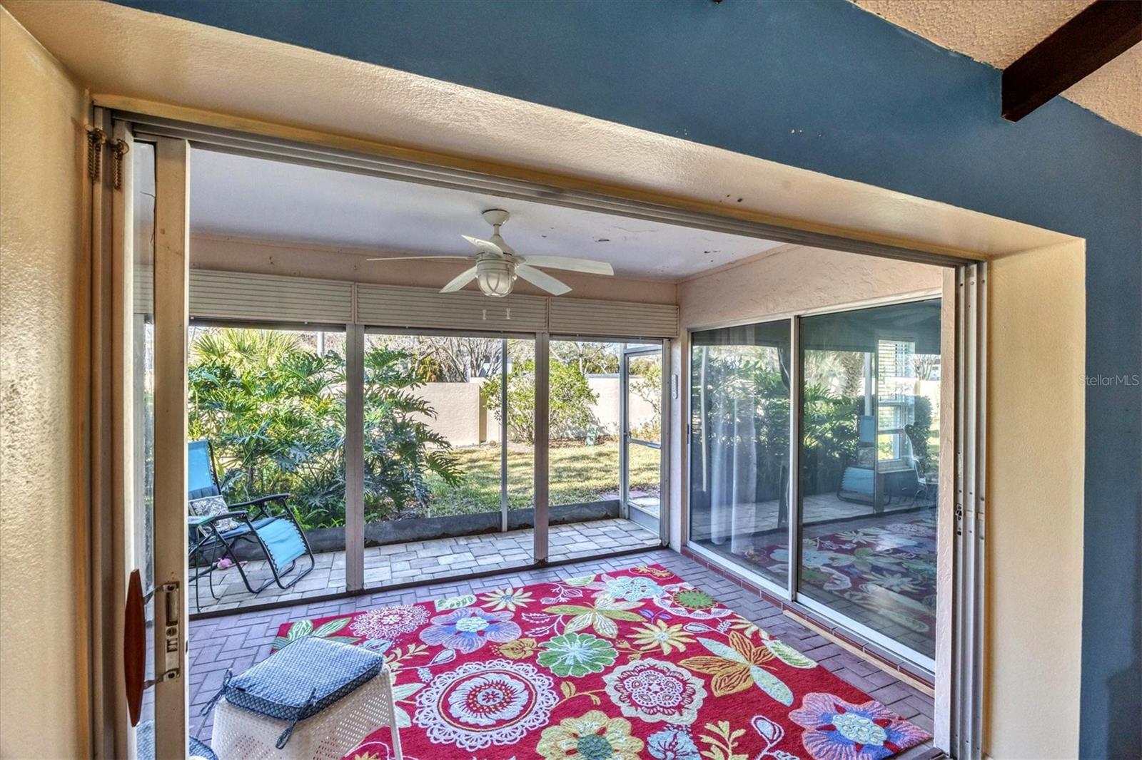 Image 21 of 29 For 3416 Montilla Court 8405