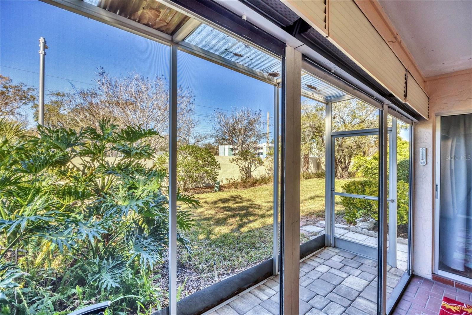 Image 23 of 29 For 3416 Montilla Court 8405