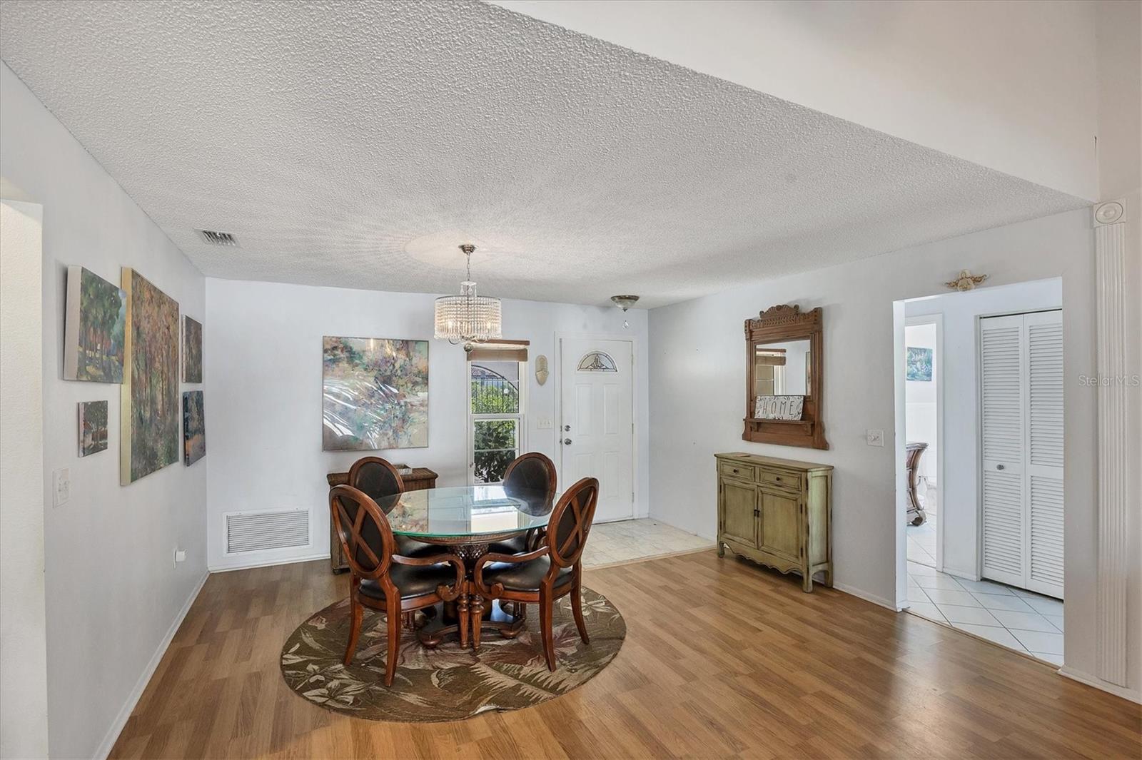 Image 5 of 29 For 3416 Montilla Court 8405