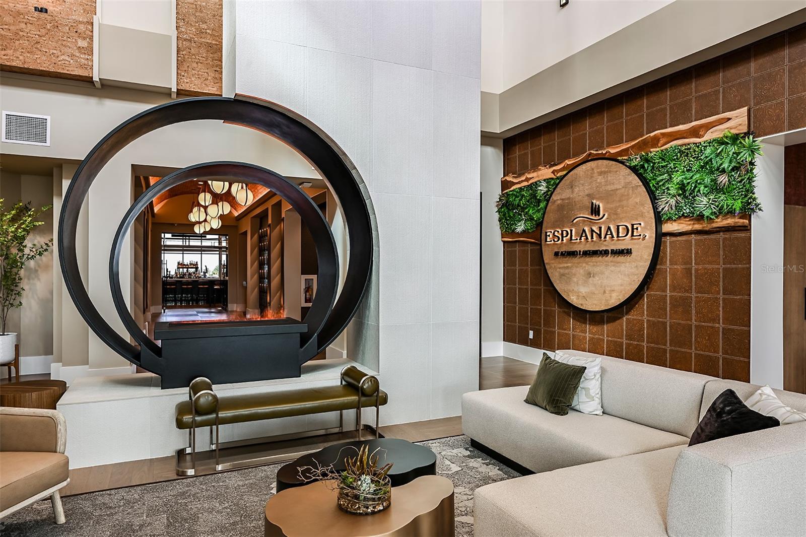 Listing photo id 19 for 3222 Alba Circle