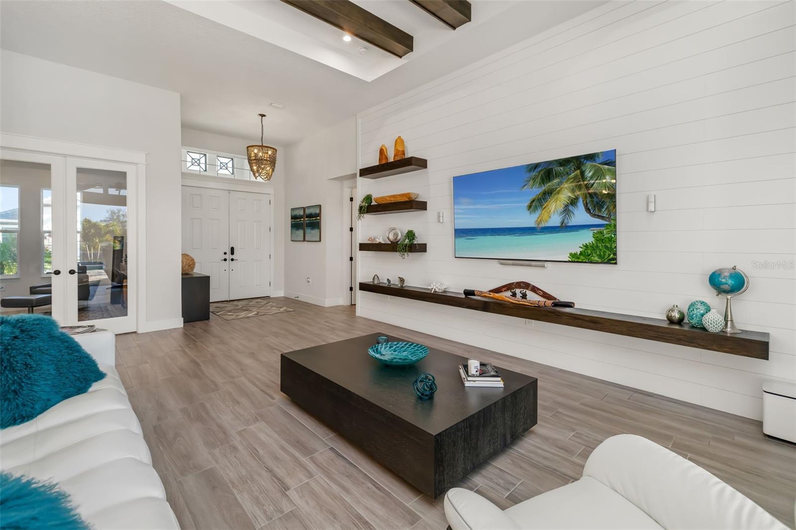 Image 12 of 90 For 4677 Antrim Drive