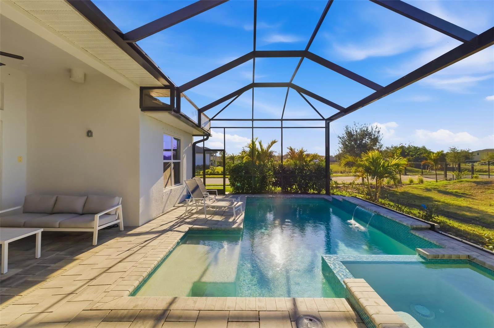 Image 31 of 90 For 4677 Antrim Drive