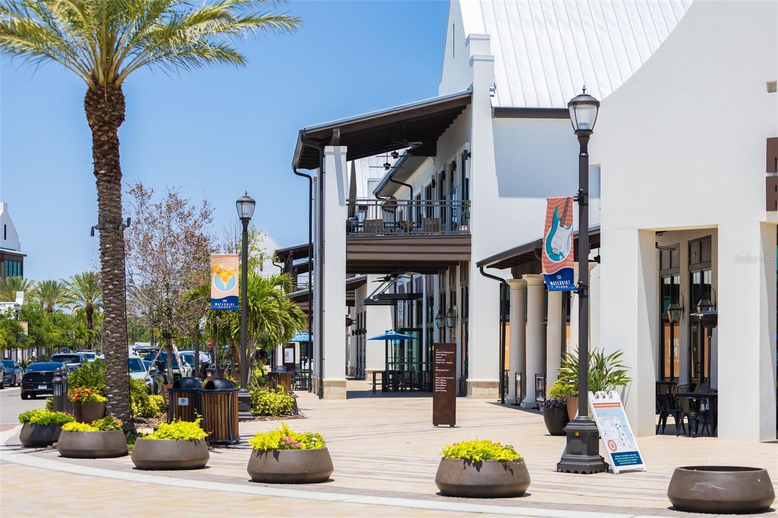 Image 70 of 90 For 4677 Antrim Drive