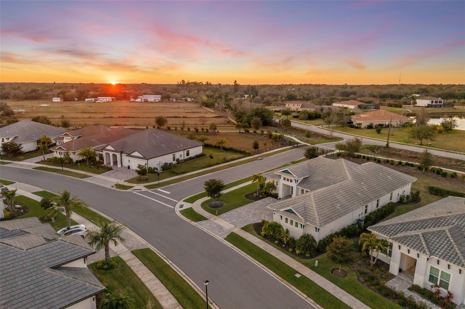 Image 81 of 90 For 4677 Antrim Drive