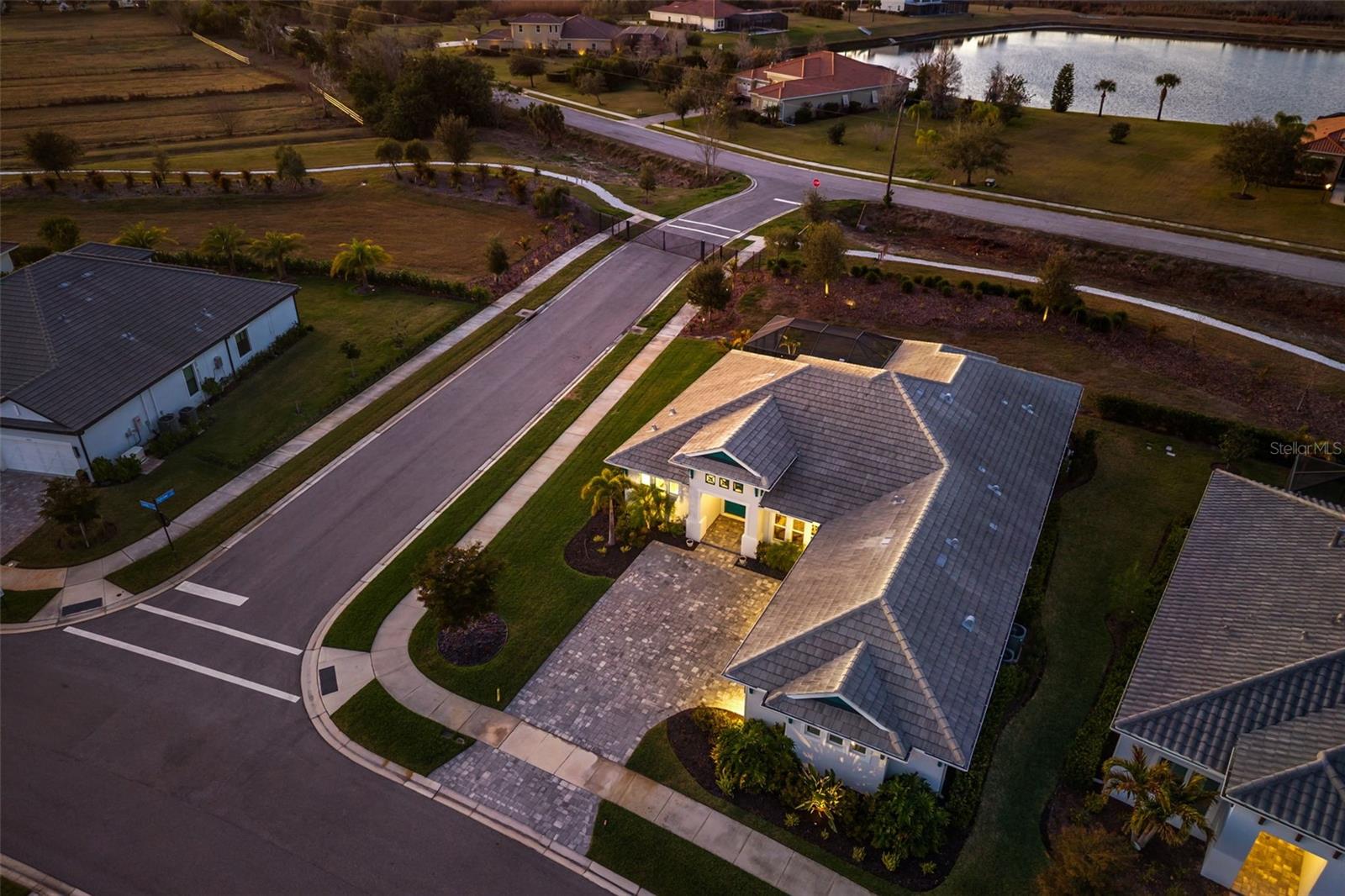 Image 88 of 90 For 4677 Antrim Drive