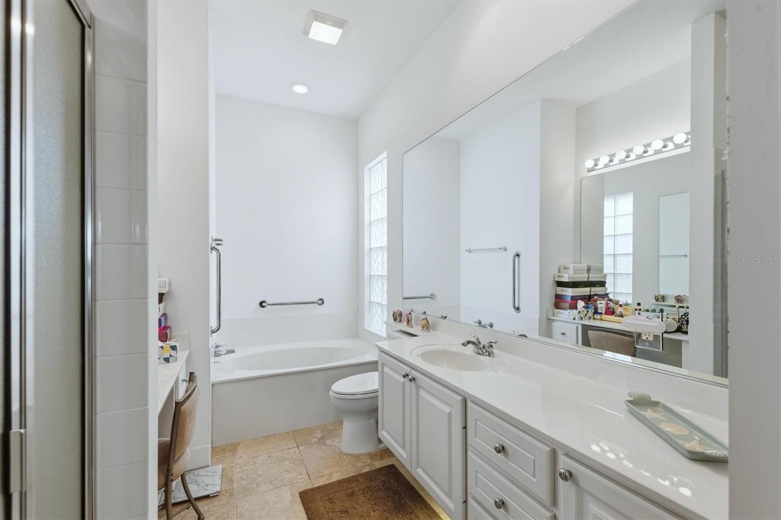 Image 17 of 62 For 5894 Benevento Drive