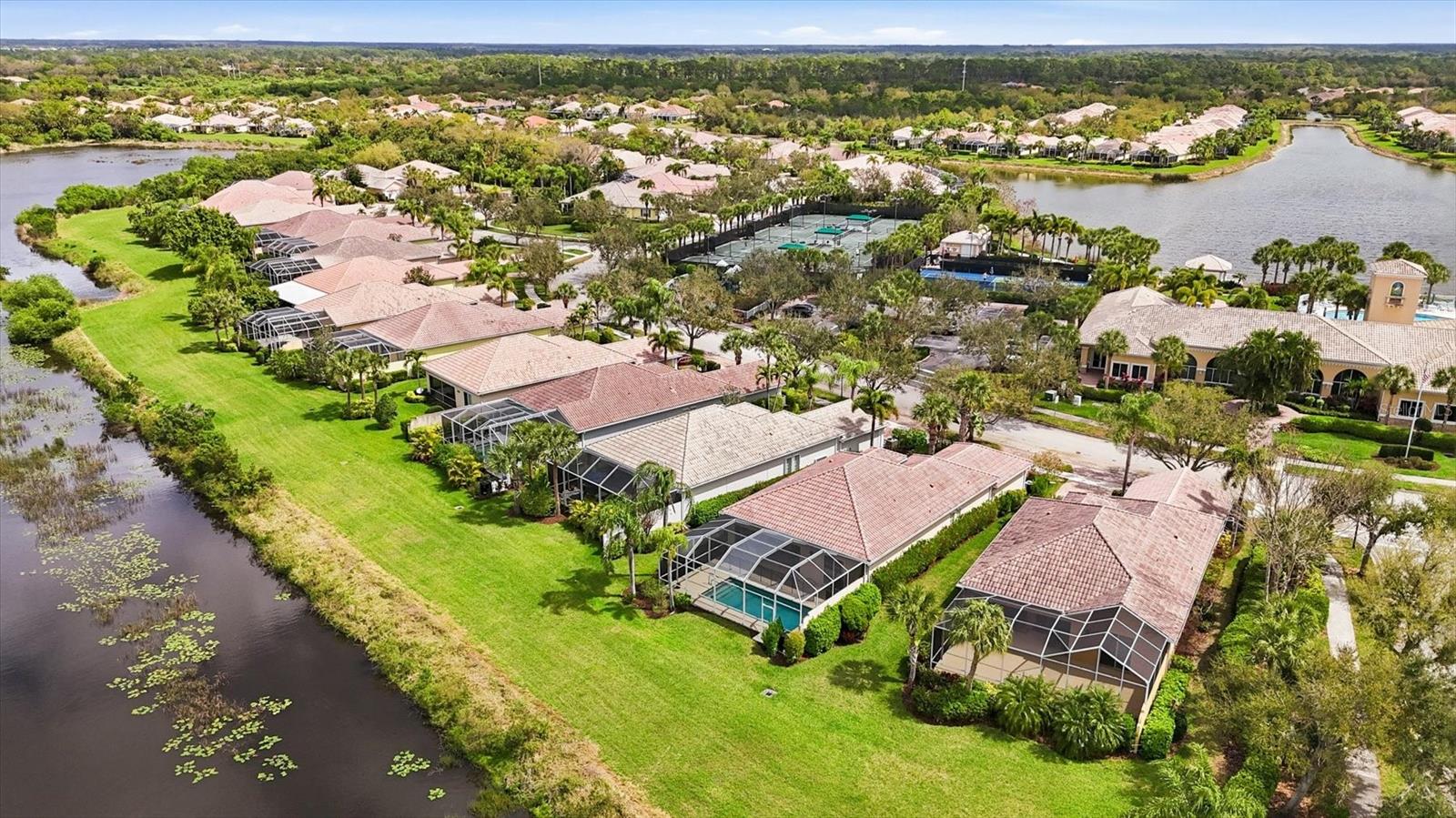 Image 33 of 62 For 5894 Benevento Drive