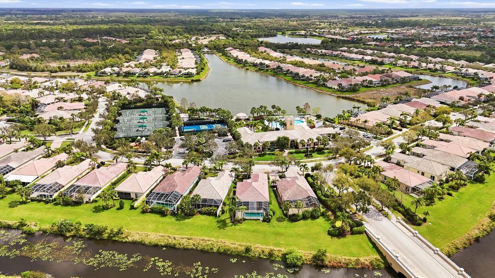 Image 35 of 62 For 5894 Benevento Drive