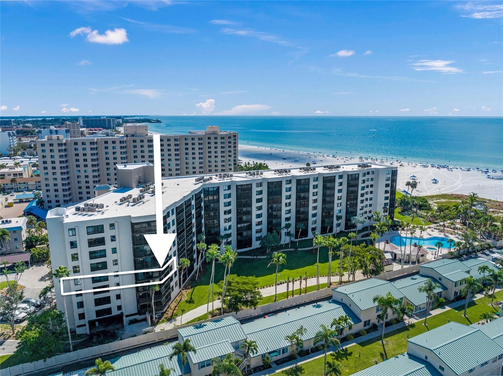 Image 11 of 78 For 5880 Midnight Pass Road 511