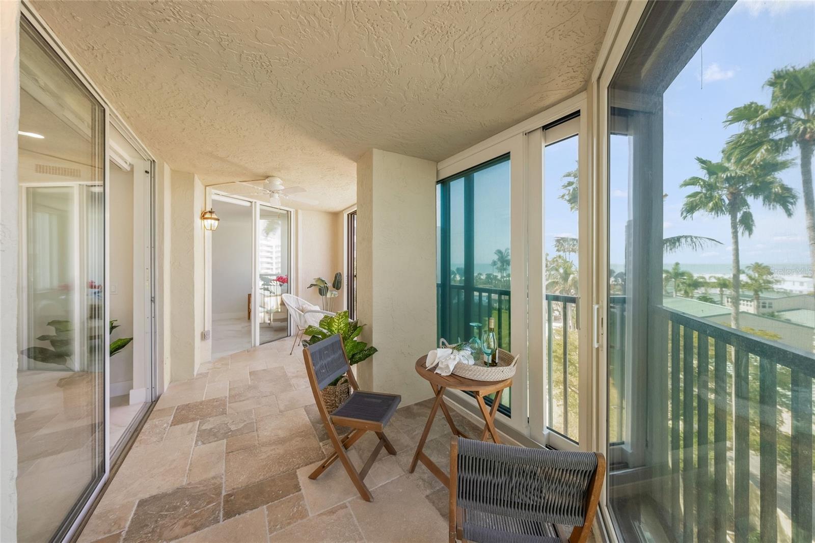 Image 32 of 78 For 5880 Midnight Pass Road 511