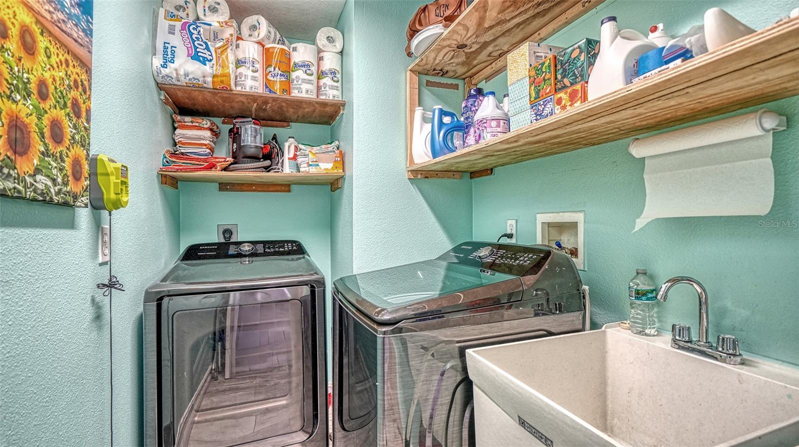 Image 35 of 41 For 1153 Salford Boulevard