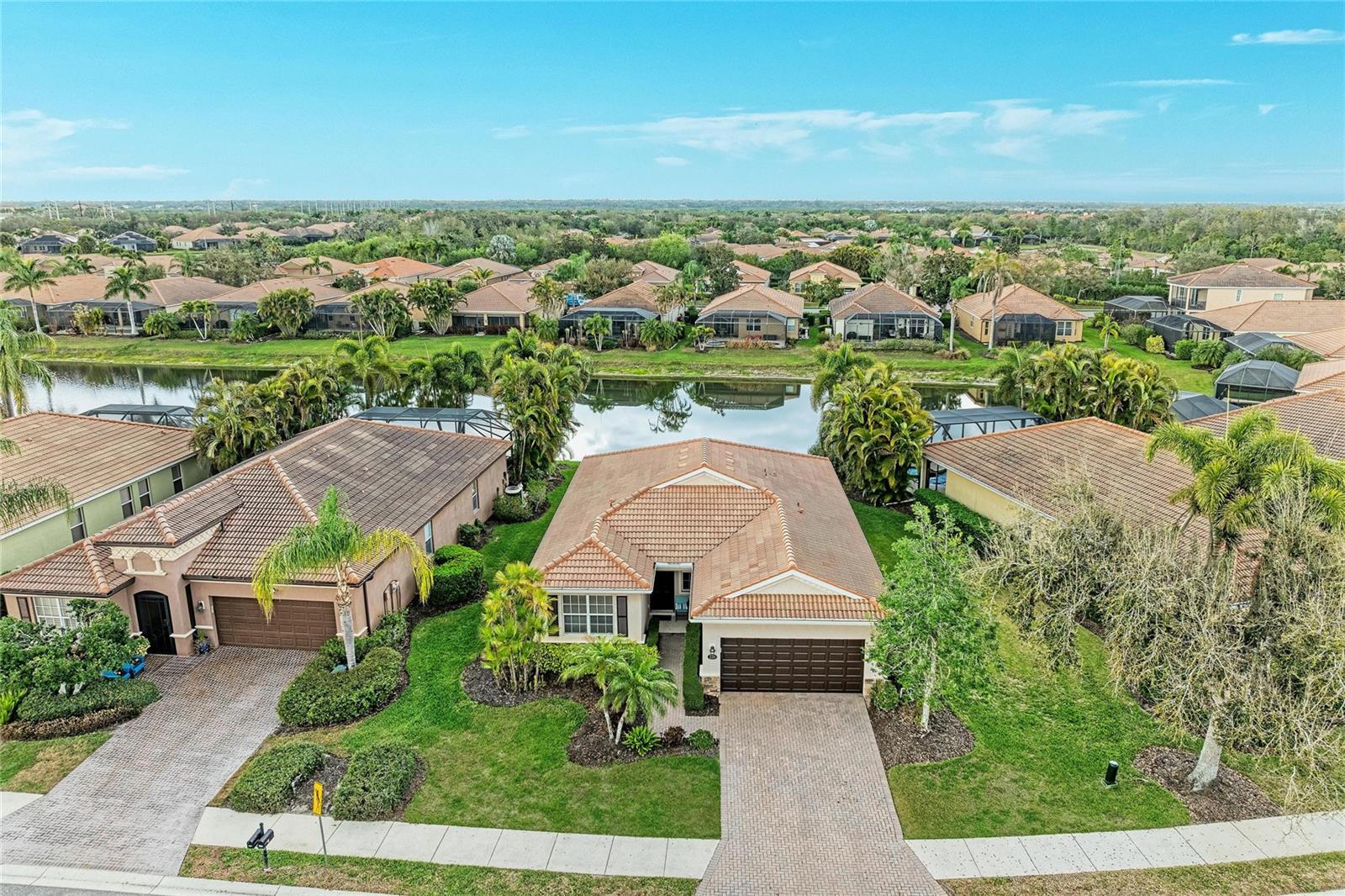 Image 2 of 84 For 220 River Enclave Court