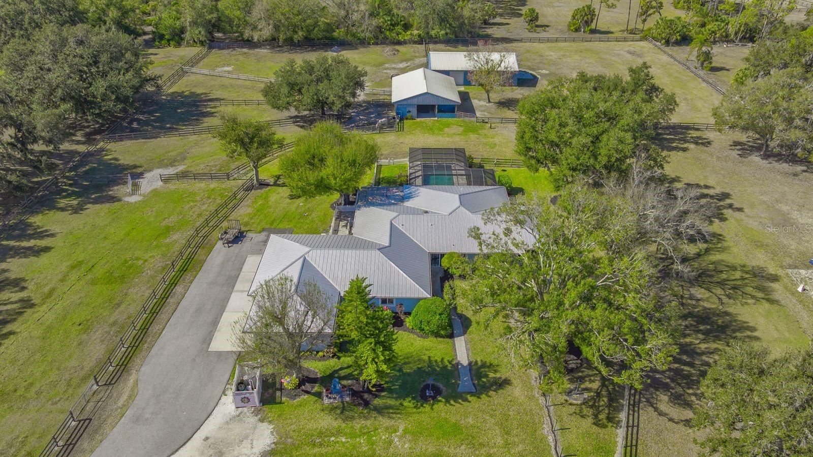 Image 10 of 67 For 7610 Saddle Creek Trail