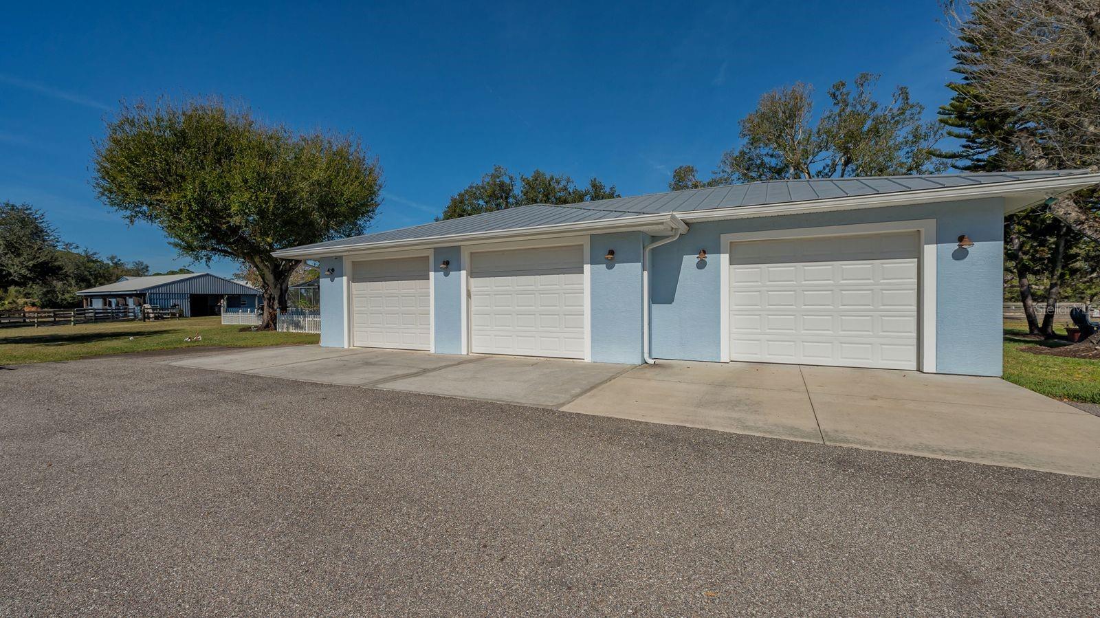 Image 13 of 67 For 7610 Saddle Creek Trail