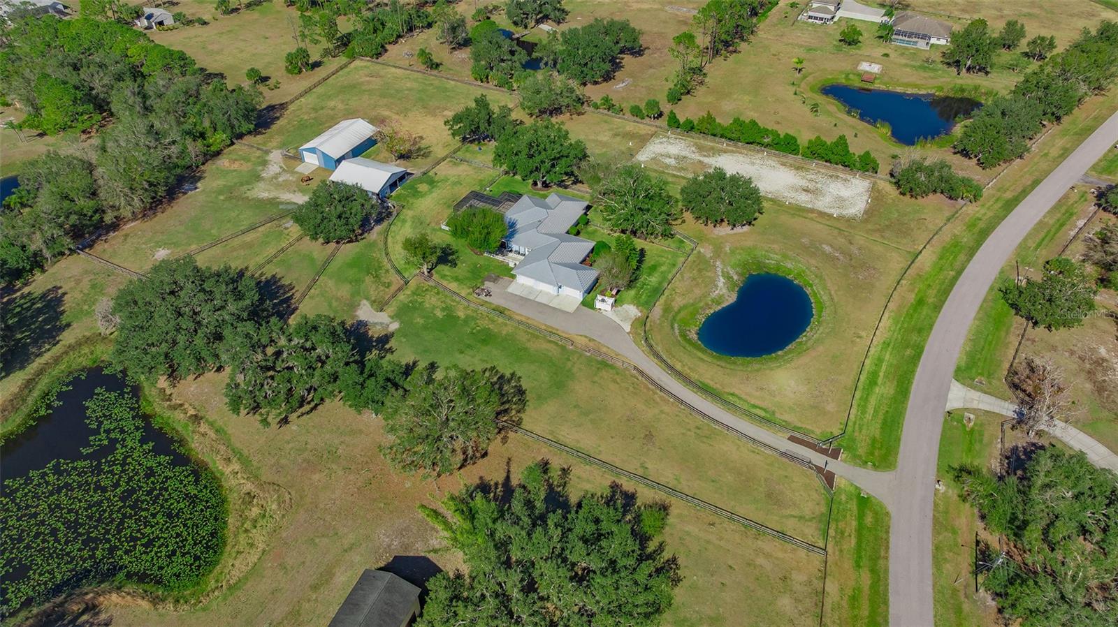 Image 4 of 67 For 7610 Saddle Creek Trail