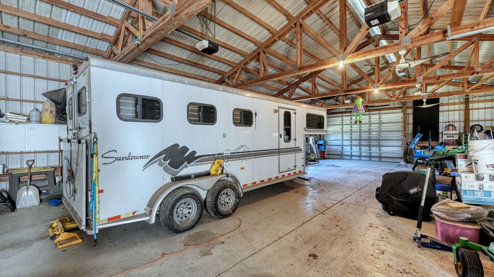 Image 42 of 67 For 7610 Saddle Creek Trail