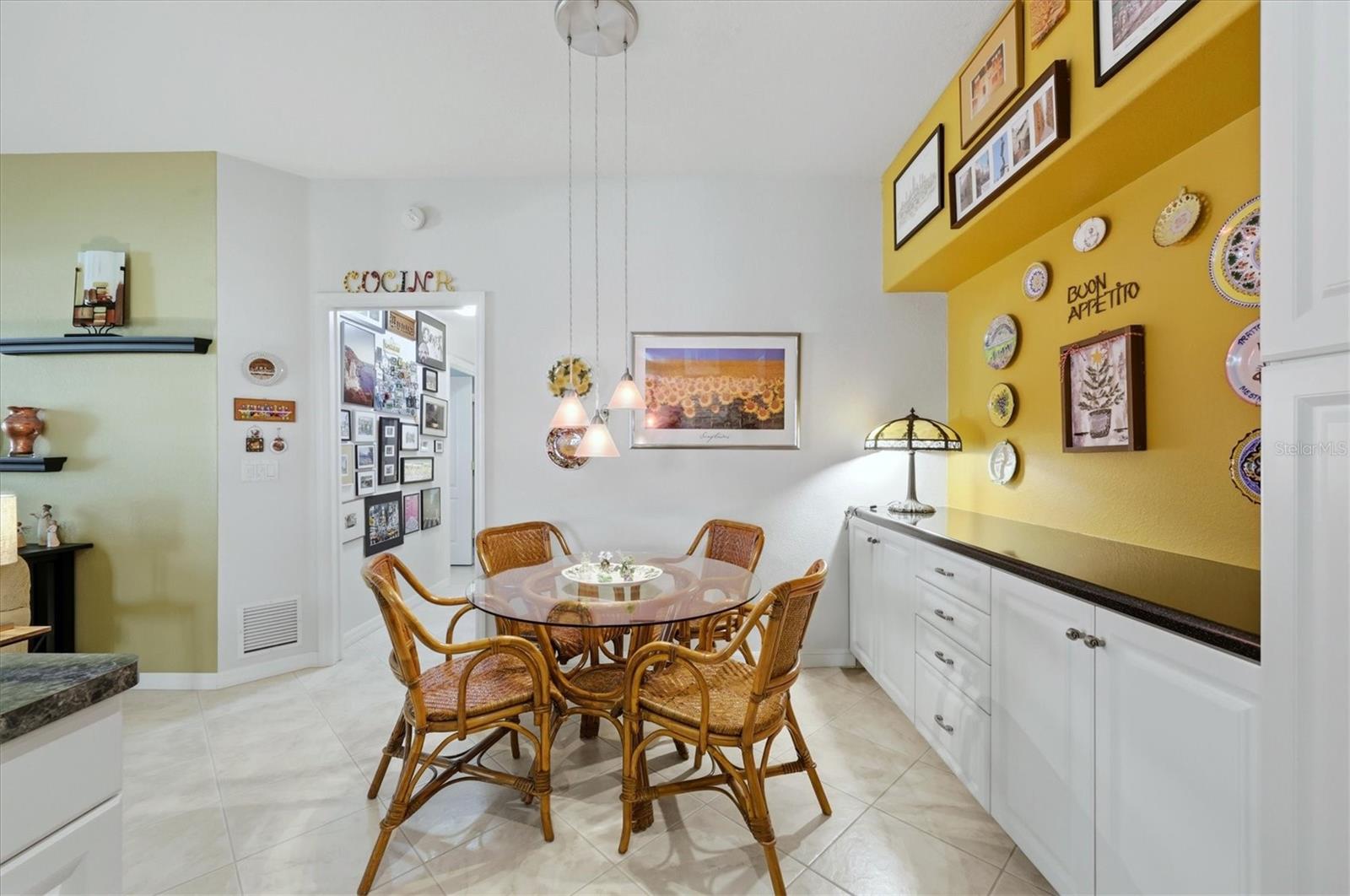 Image 10 of 27 For 700 Mirabella Circle 102