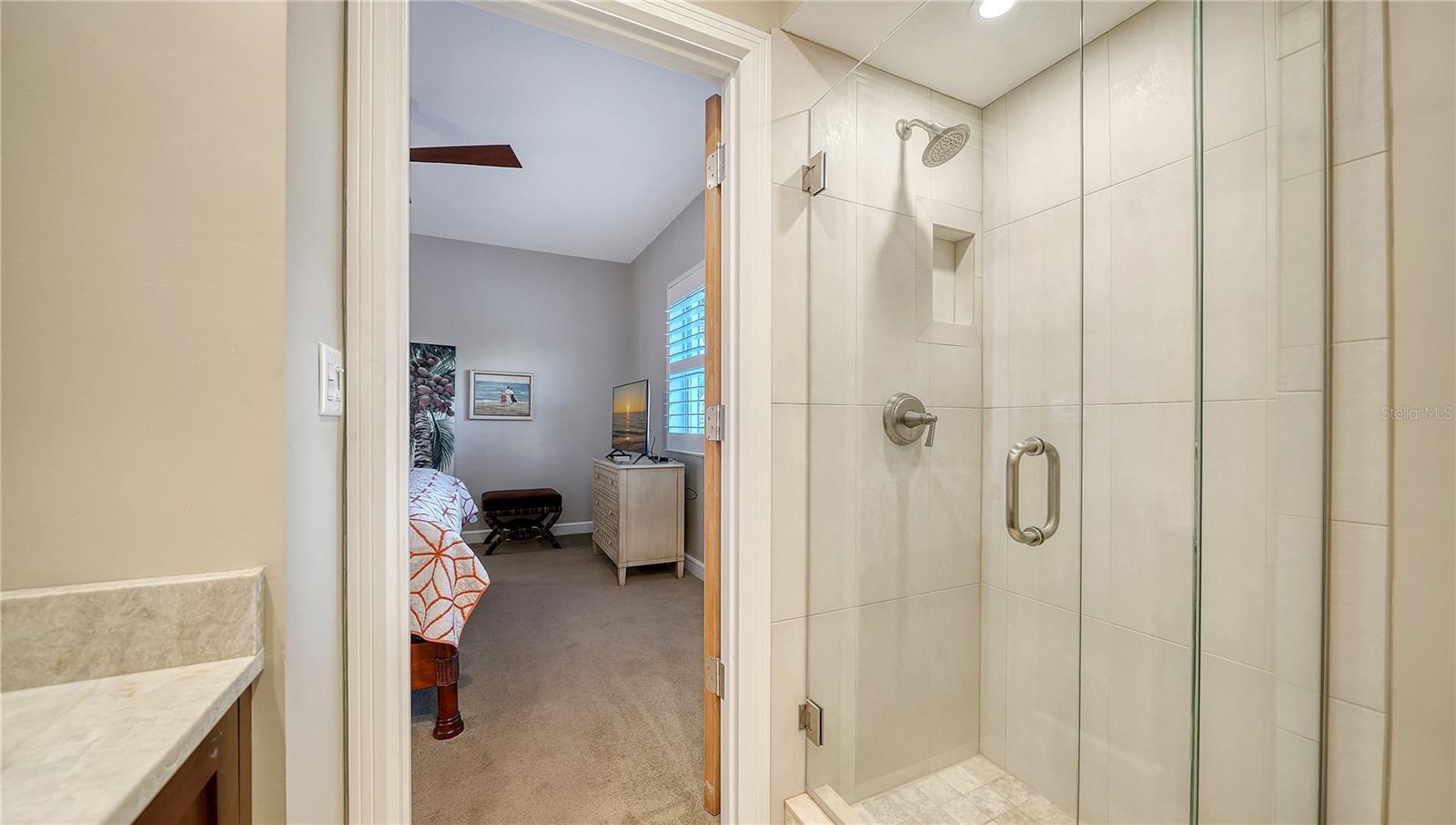 Image 24 of 61 For 2165 Gulf Of Mexico Drive 115