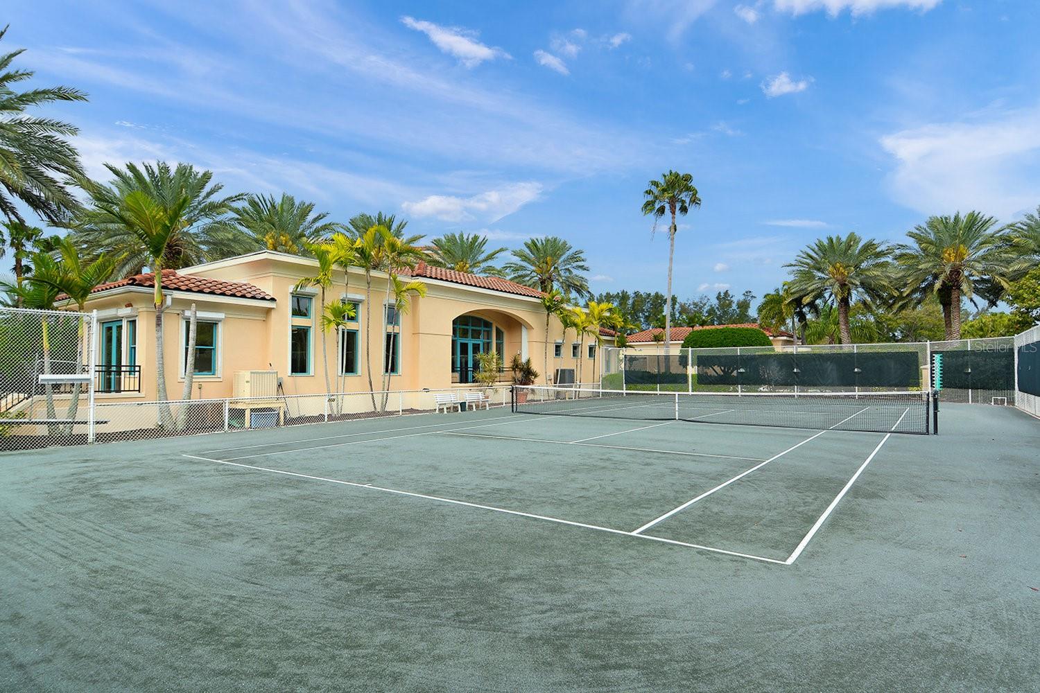 Image 47 of 61 For 2165 Gulf Of Mexico Drive 115