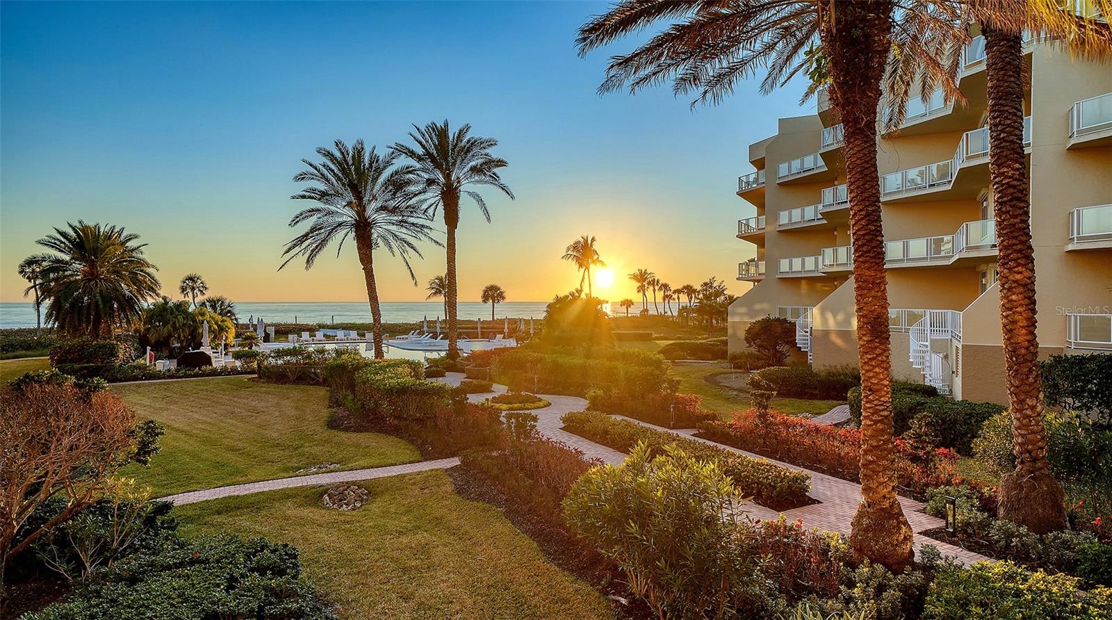 Image 55 of 61 For 2165 Gulf Of Mexico Drive 115