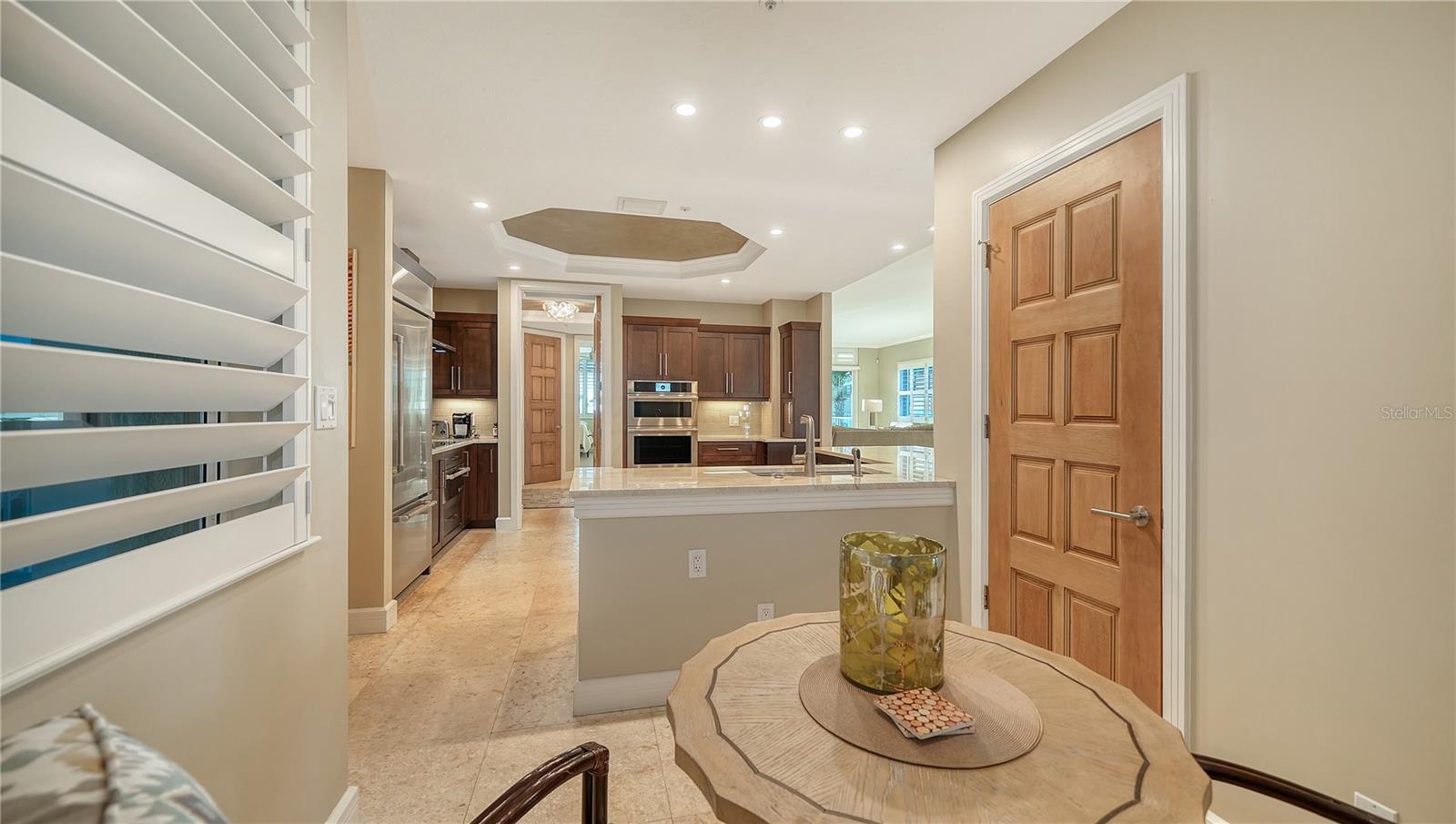 Image 6 of 61 For 2165 Gulf Of Mexico Drive 115