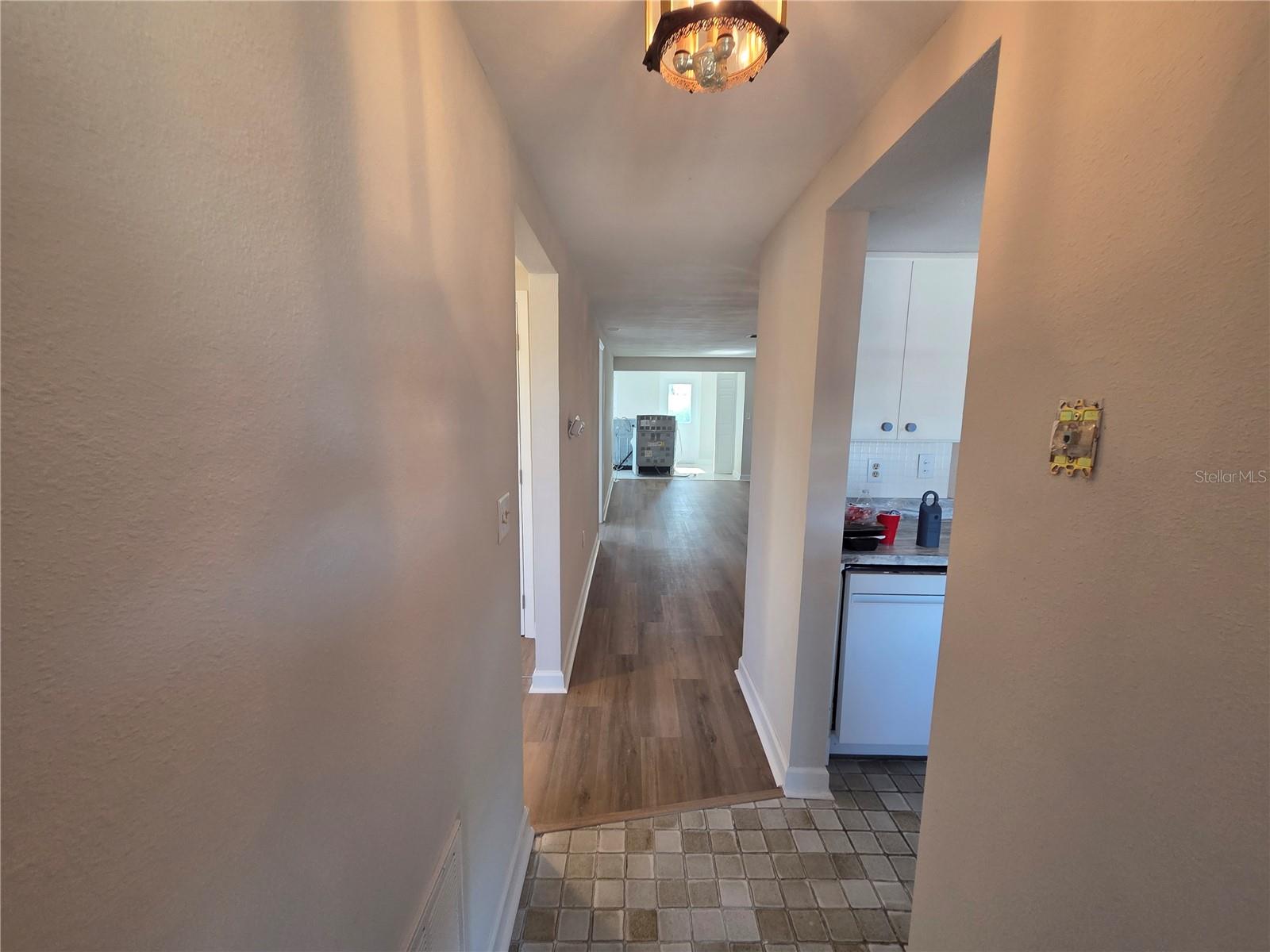 Image 6 of 25 For 4120 Stratford Drive