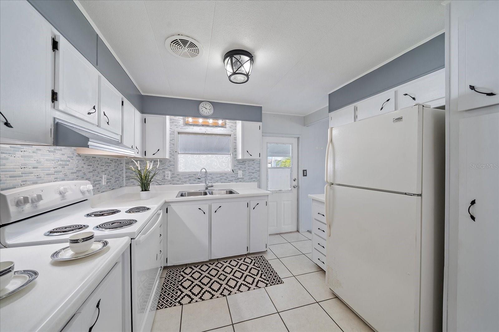 Image 14 of 15 For 2807 Trinidad Way