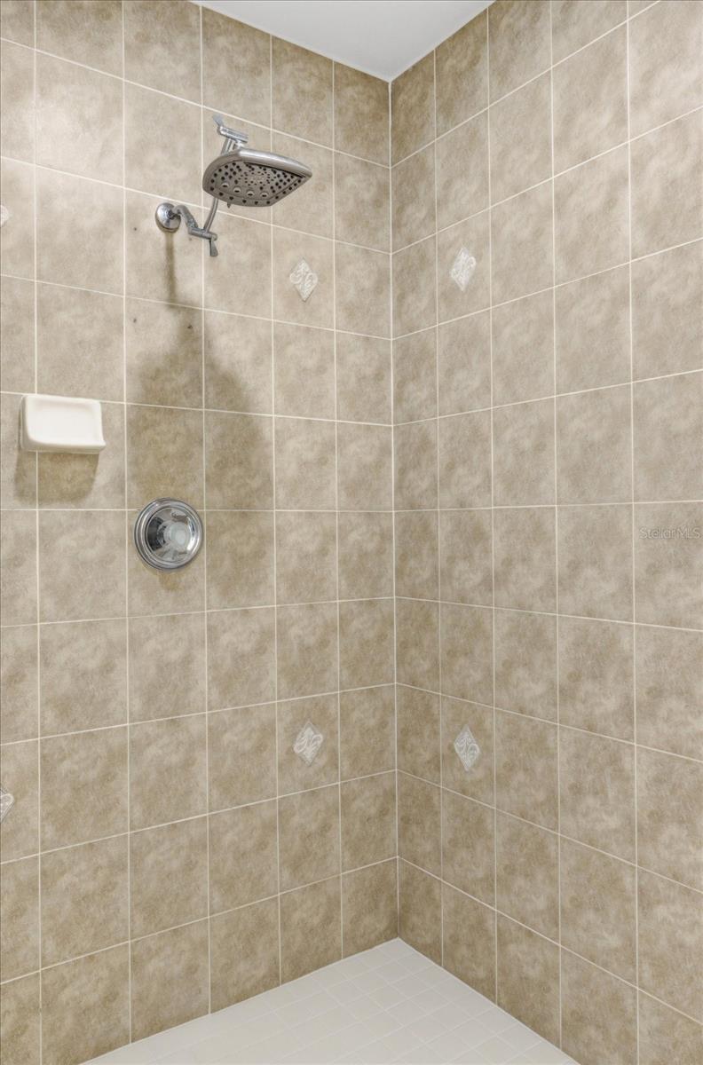 Image 36 of 45 For 11440 Waterway Drive