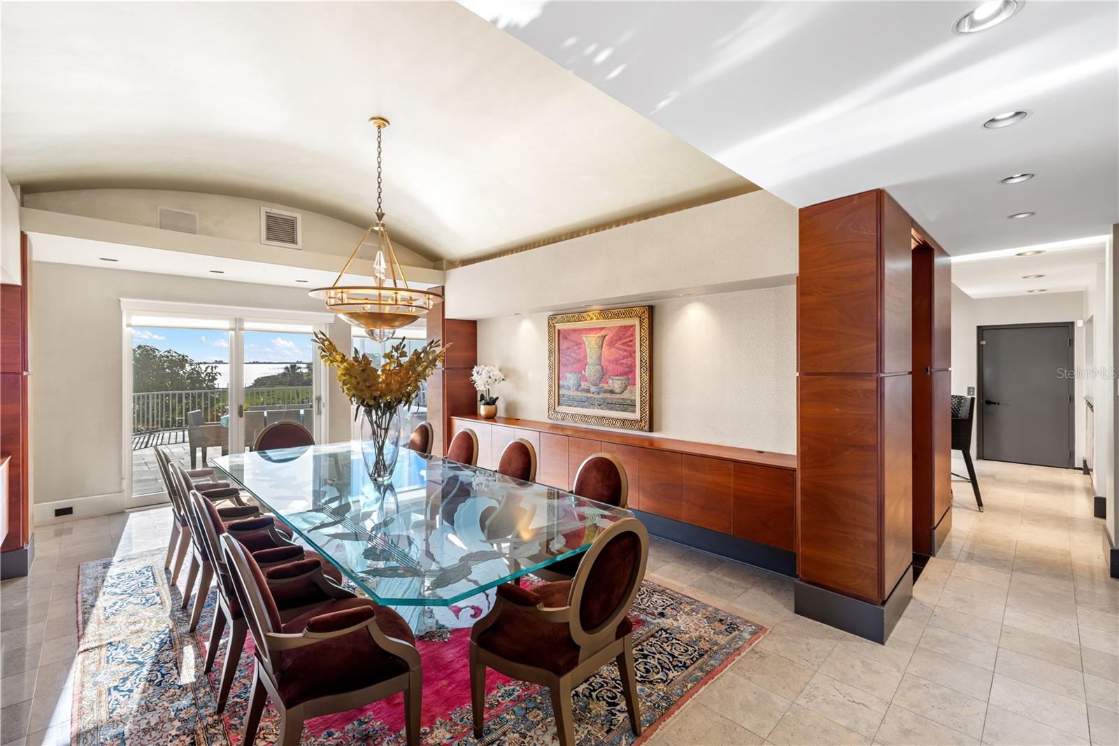 Image 19 of 95 For 5004 64th Dr W