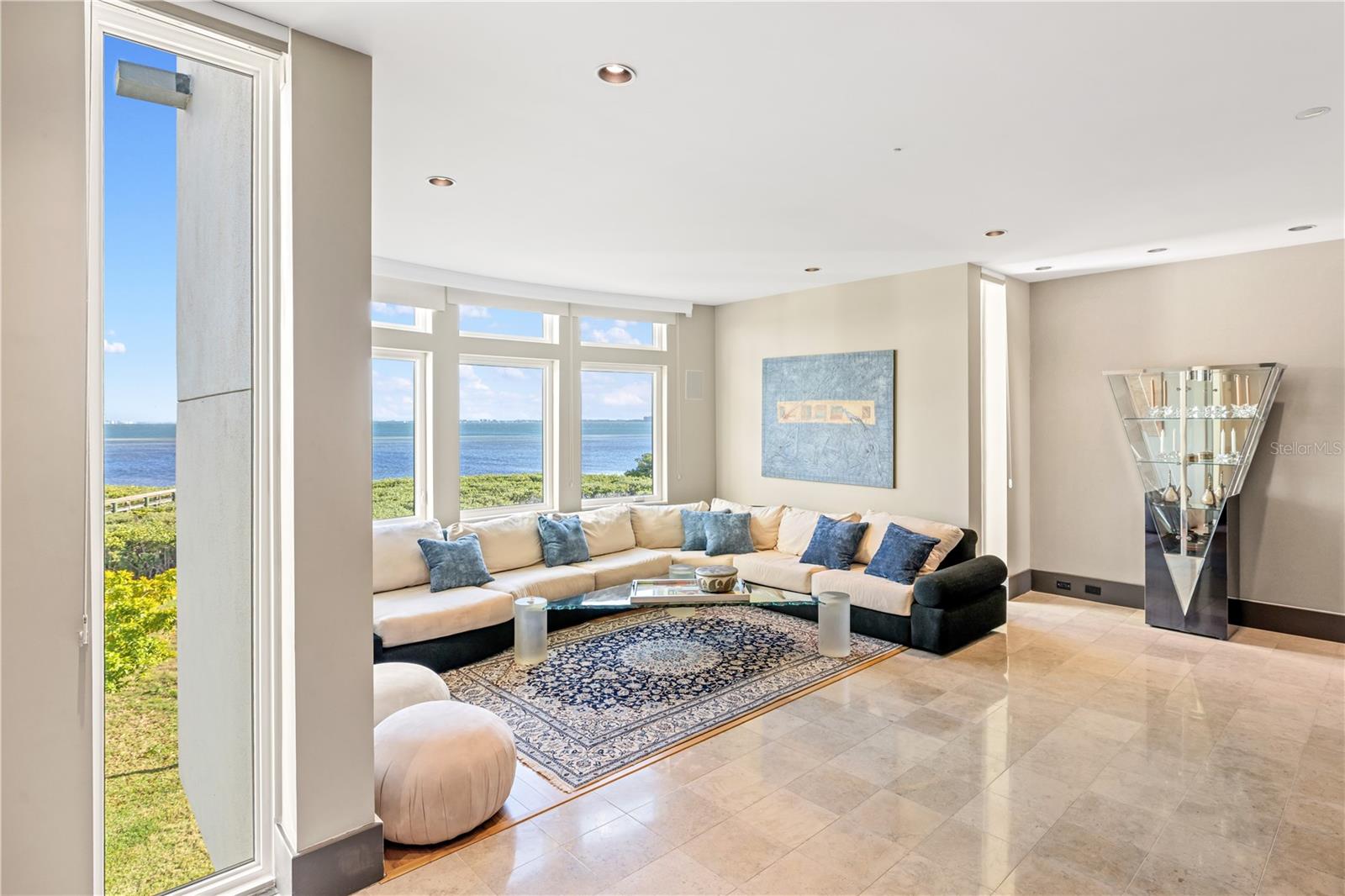 Image 21 of 95 For 5004 64th Dr W