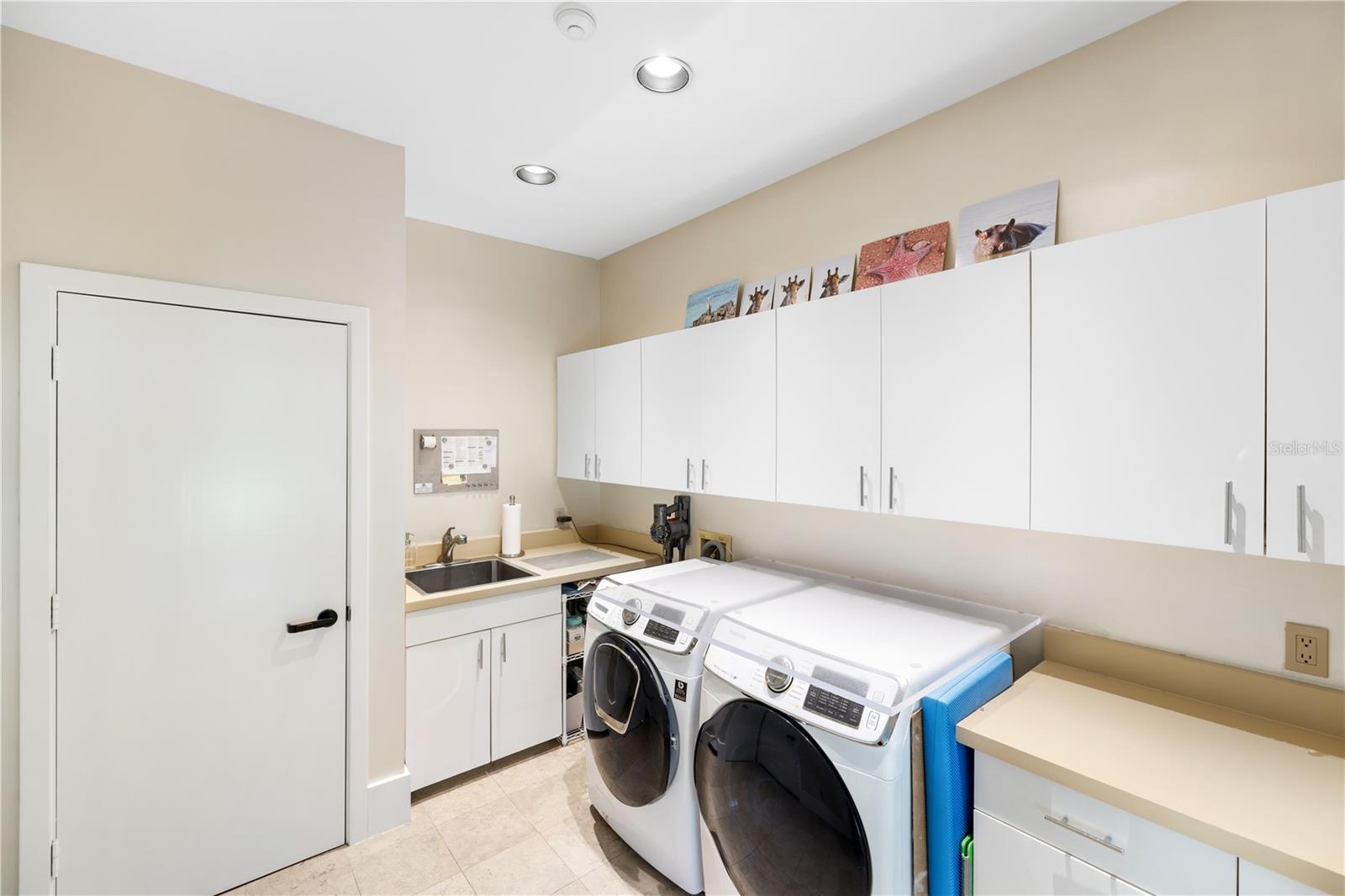 Image 33 of 95 For 5004 64th Dr W