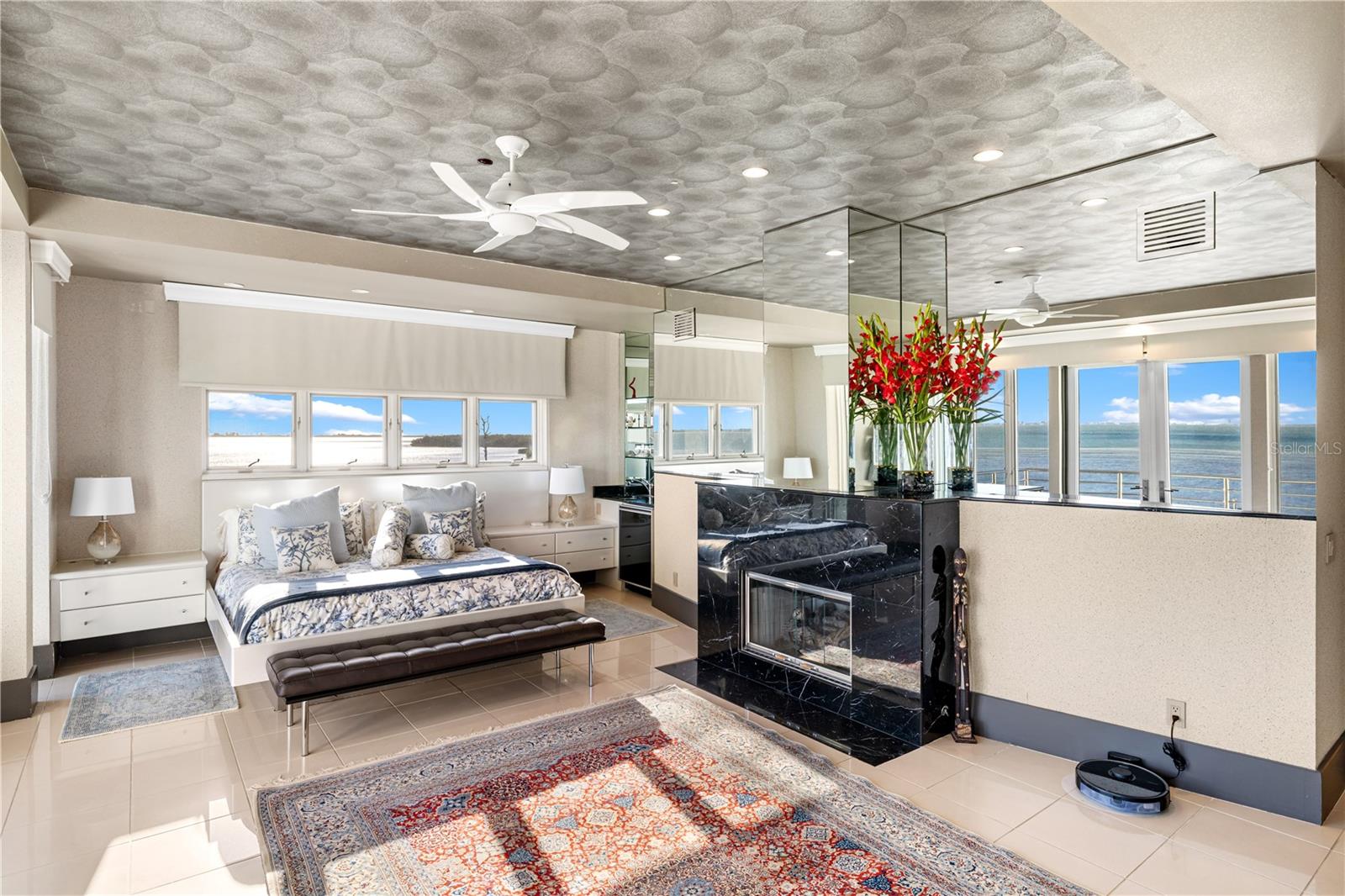 Image 54 of 95 For 5004 64th Dr W