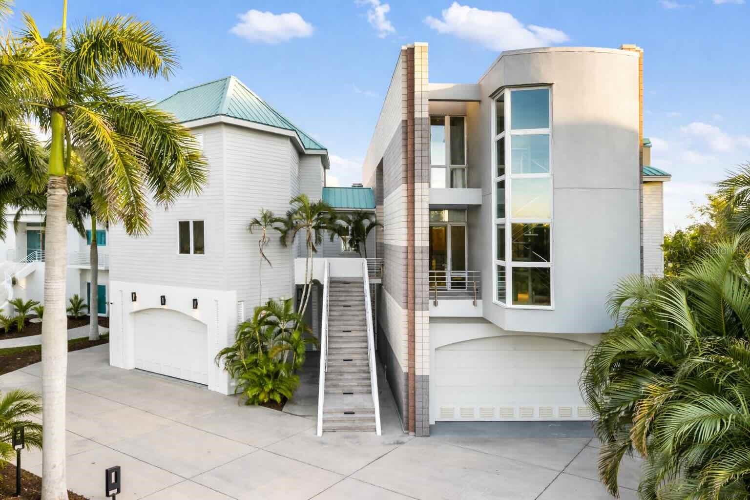 Image 8 of 95 For 5004 64th Dr W