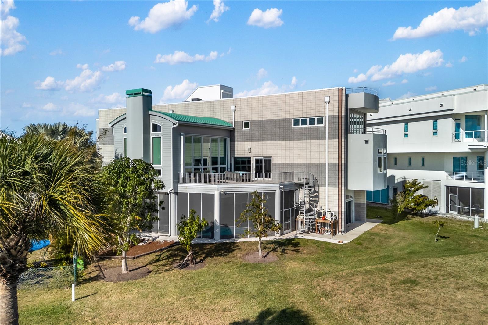 Image 87 of 95 For 5004 64th Dr W