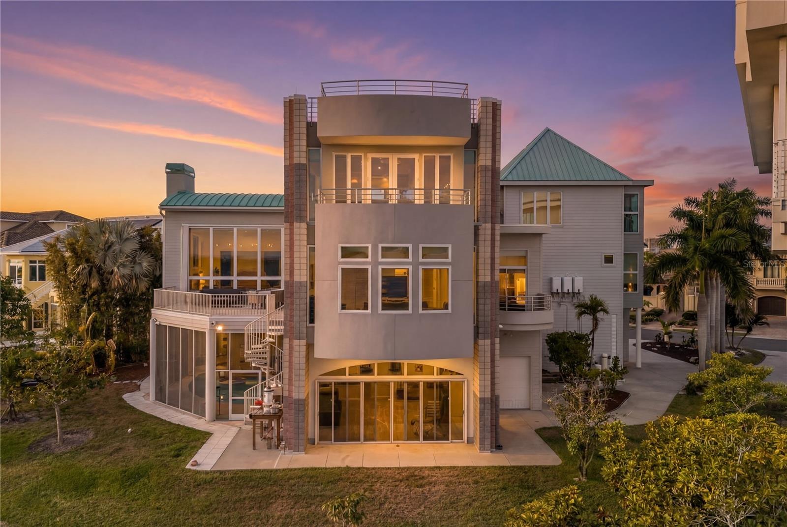 Image 91 of 95 For 5004 64th Dr W